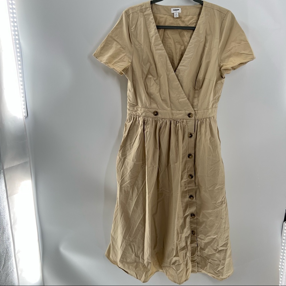 J.crew Cream Tan color short sleeve cotton front Button wrap style dress NEW